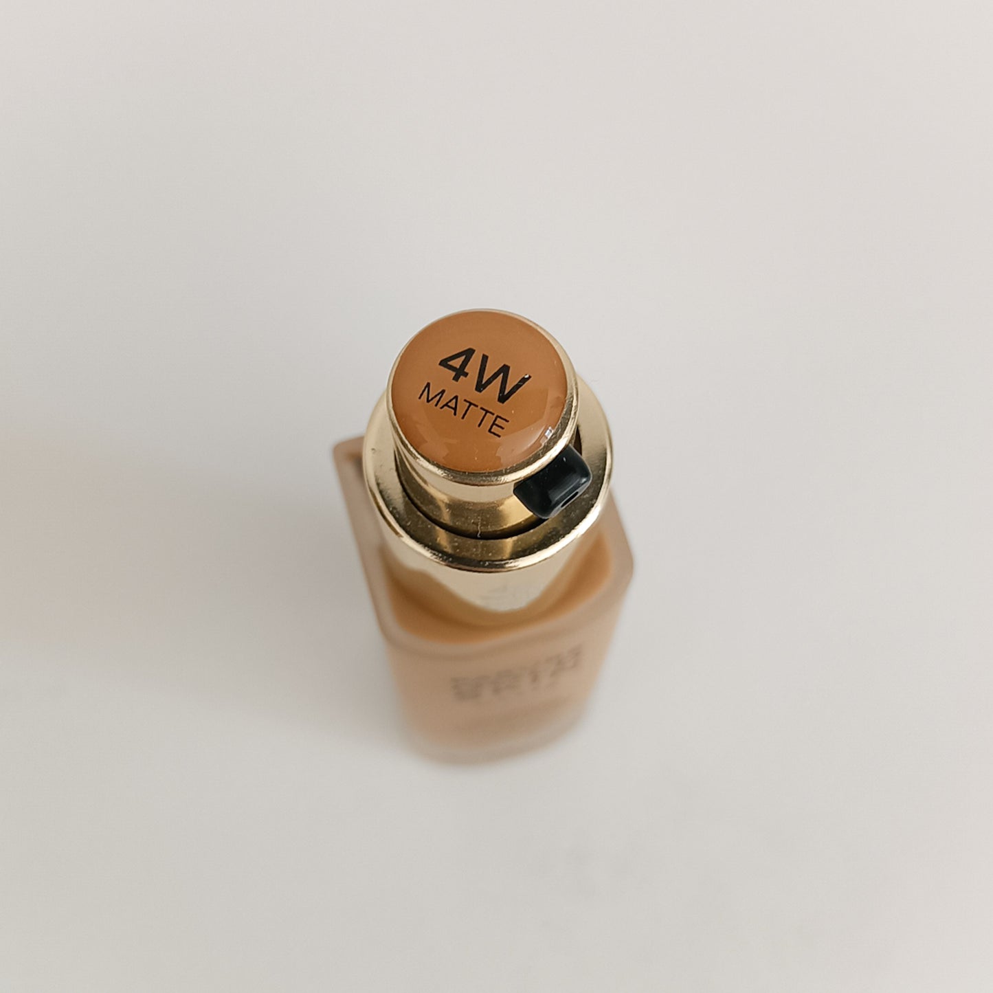 Guerlain Parure Gold Skin Matte 4W Warm Doré - Base de Maquillaje 20 ml