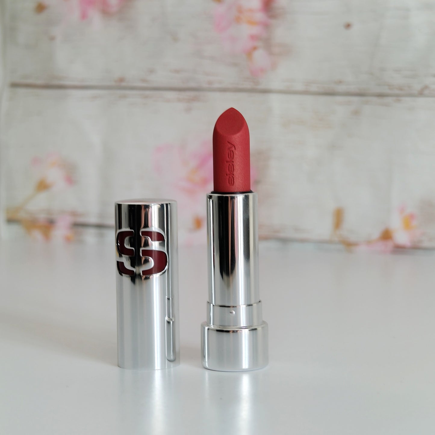 Sisley Phyto Lip Shine 8 Sheer Coral