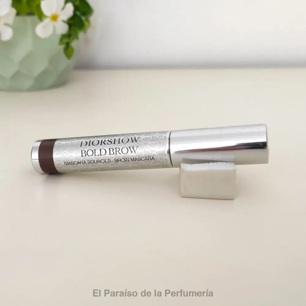 Bold Brow - 002 Dark - Rellena define y fija tus cejas - maquillaje de cejas