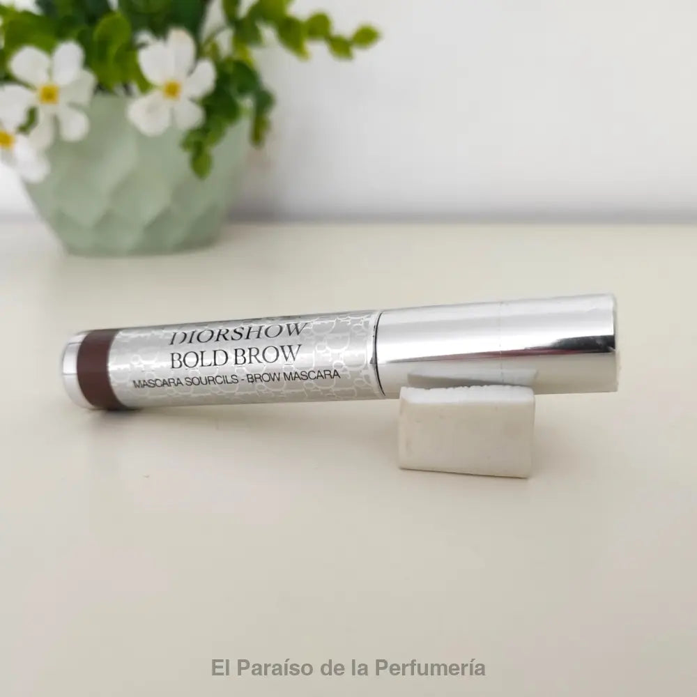 Bold Brow - 002 Dark - Rellena define y fija tus cejas - maquillaje de cejas