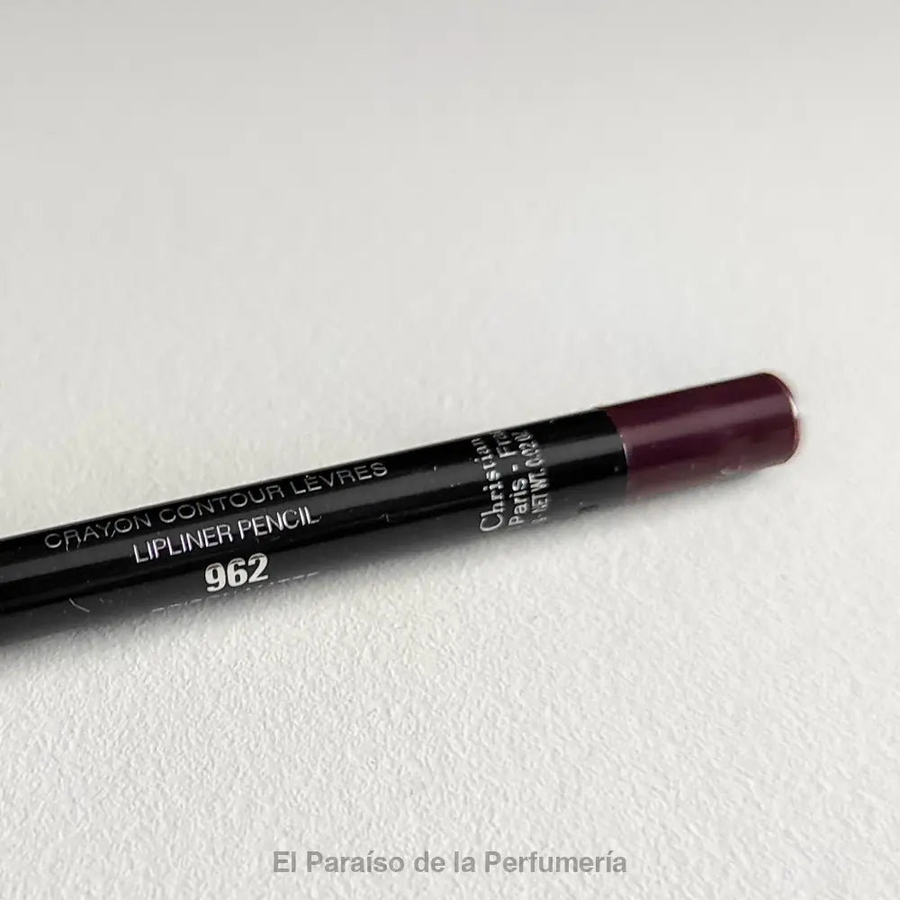 Contour Lipliner Pencil - 962 Poison Matte - Perfilador de Labios - delineador de labios
