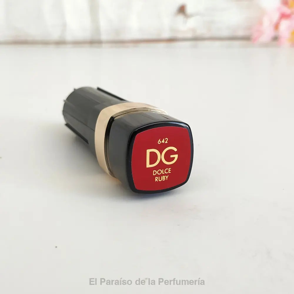 DG Dolce Matte Lipstick - 642 Dolce Ruby - Barra de labios
