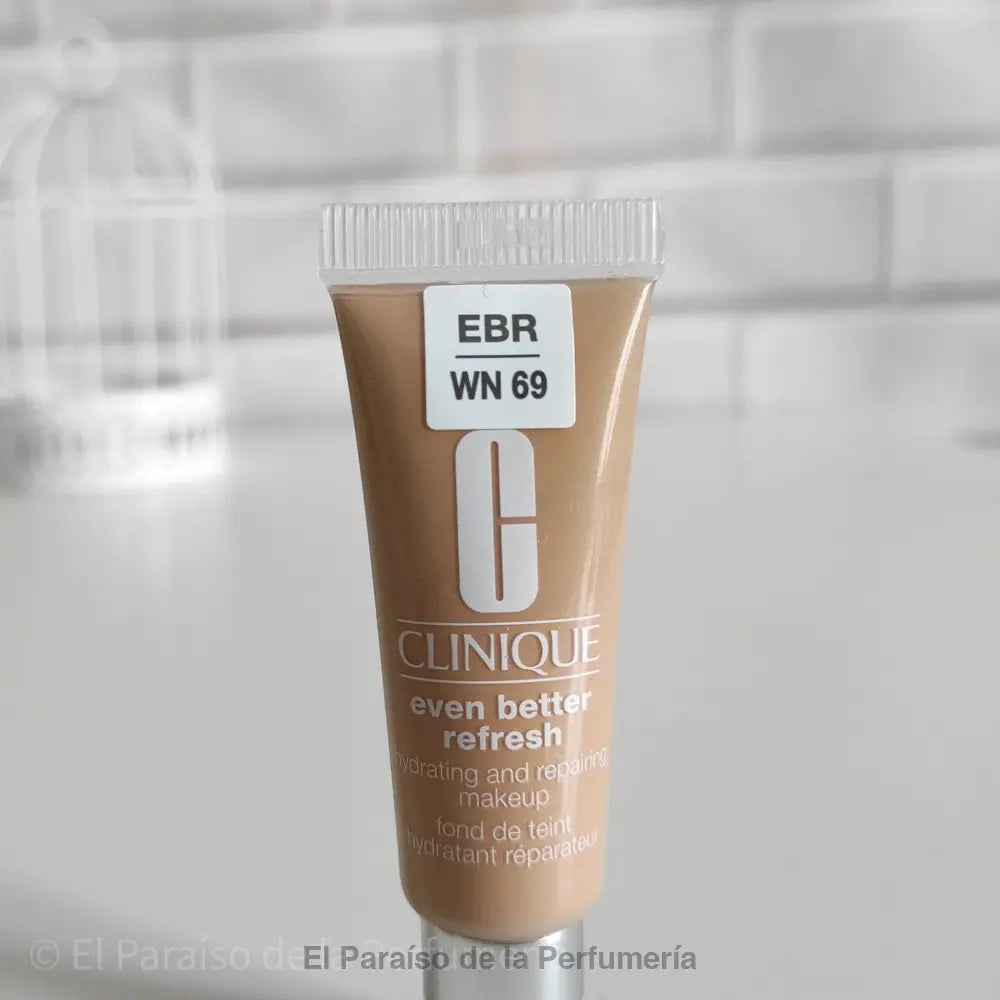 Even Better Refresh - WN 69 Cardamon - Base de Maquillaje Hidratante - base de maquillaje