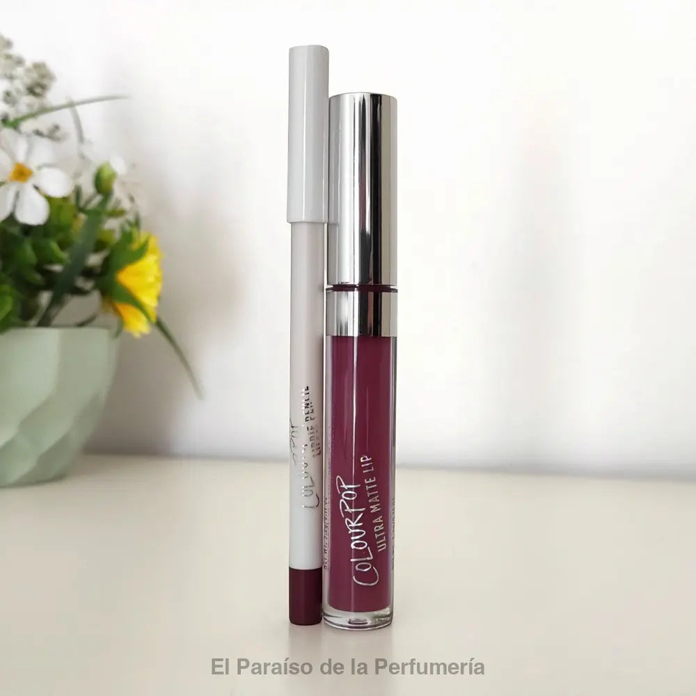 Labial Mate y Lápiz Delineador Duo Ultra Matte - Are & Be: Labios Perfectos y Duraderos - Barra de labios