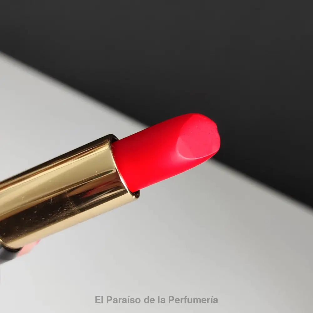 L’Absolu Rouge Matte 184 Magique: Labial Mate Intenso y Duradero - Barra de labios