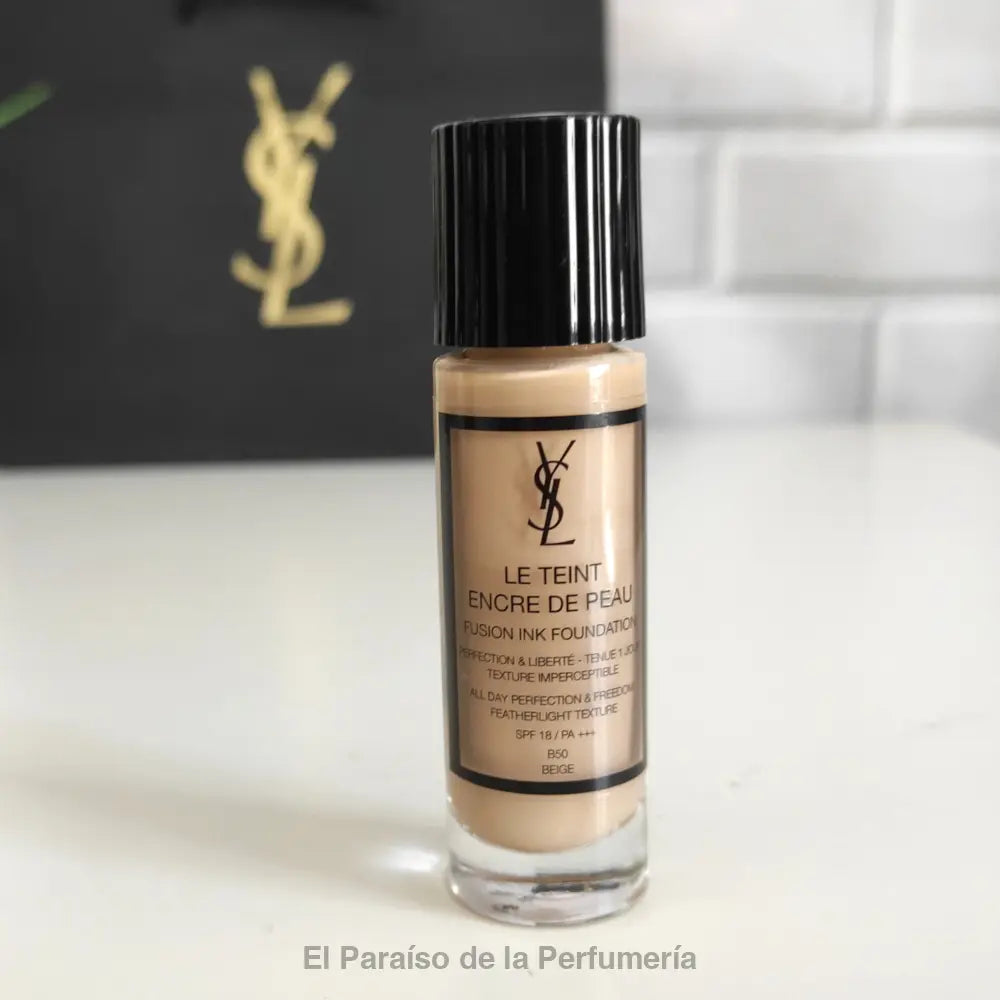 Le Teint Encre de Peau Fusion Ink SPF18 - B50 Beige - Base de Maquillaje - base de maquillaje