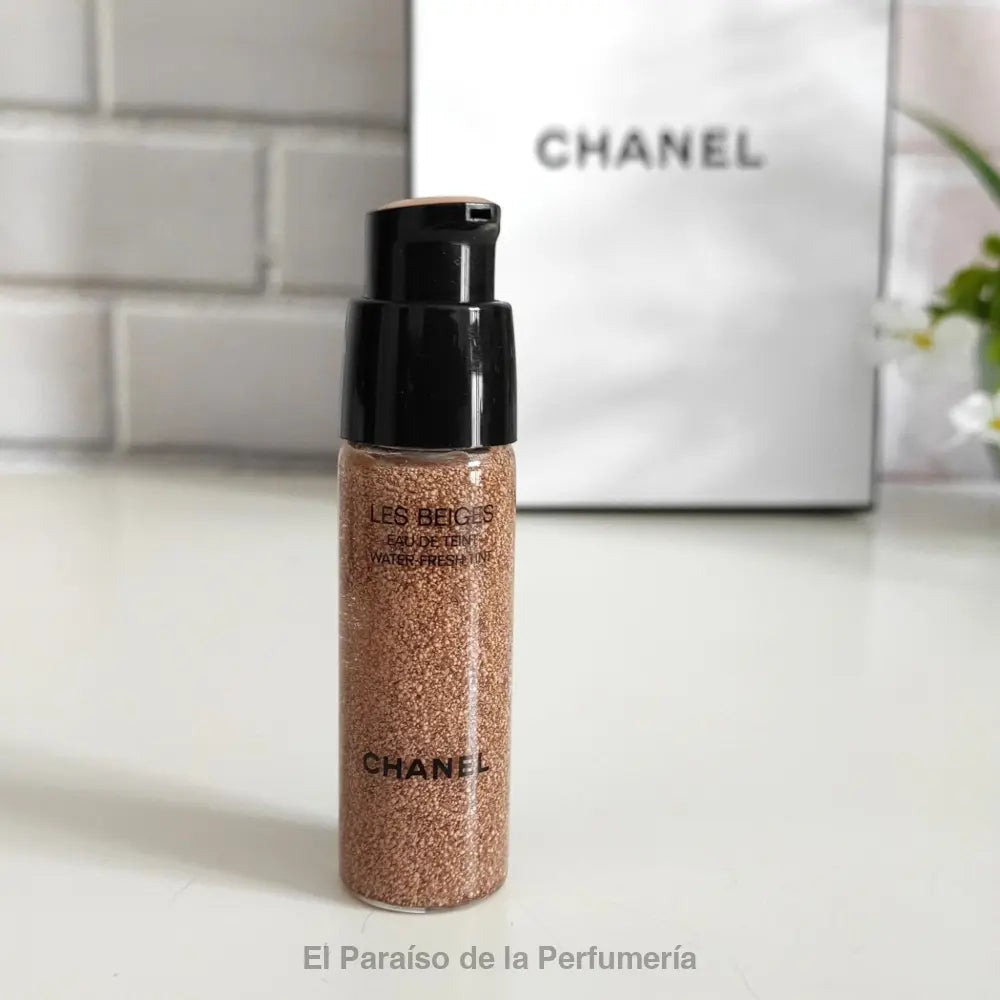 Les Beiges Water-Fresh Tint - Medium Light - Maquillaje Natural y Fresco - base de maquillaje