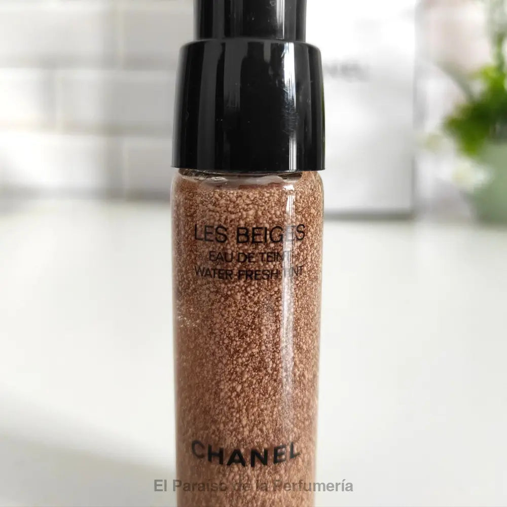 Les Beiges Water-Fresh Tint - Medium Light - Maquillaje Natural y Fresco - base de maquillaje