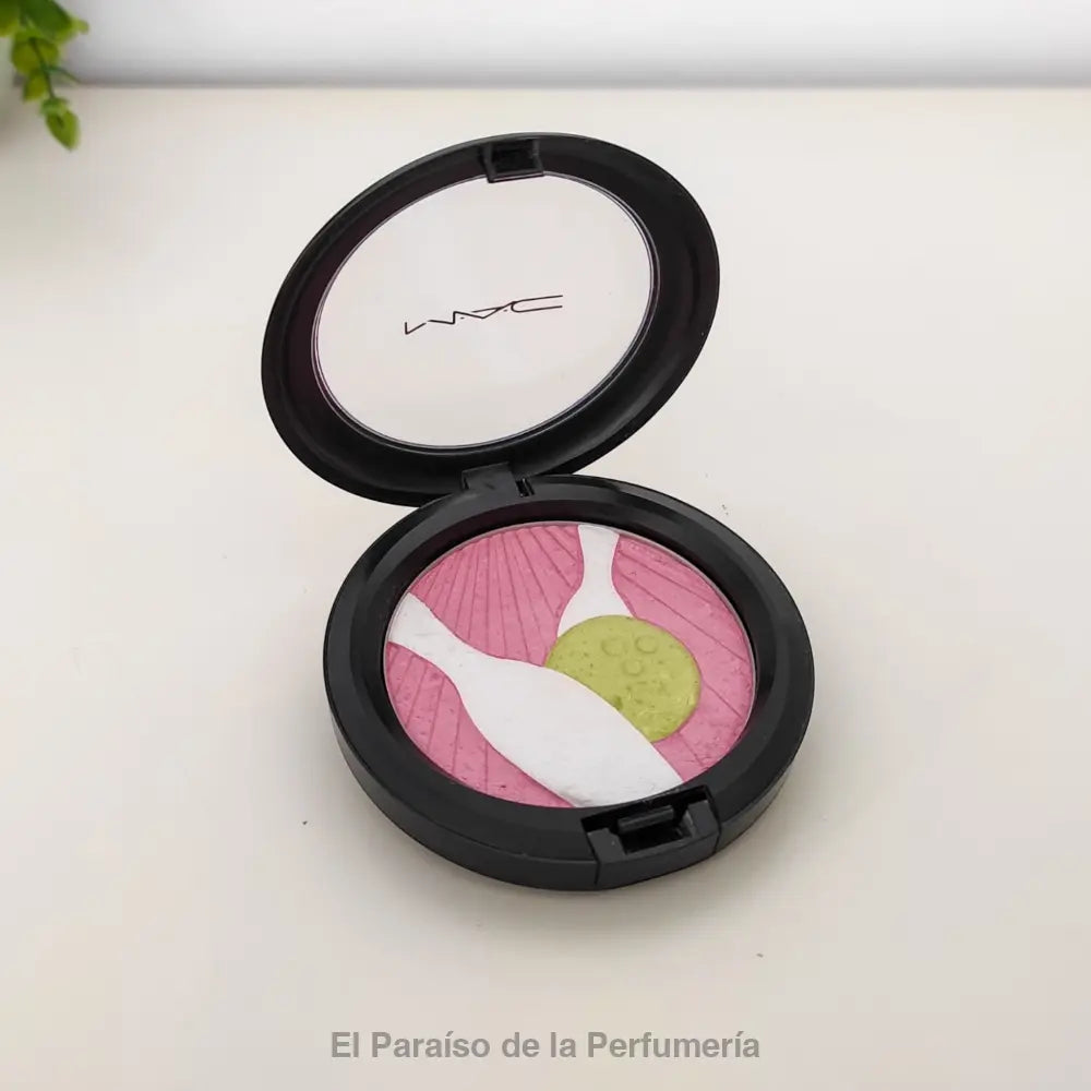 Pearlmatte Face Powder - Trophy | Polvo facial perlado para un acabado aterciopelado - polvo compacto