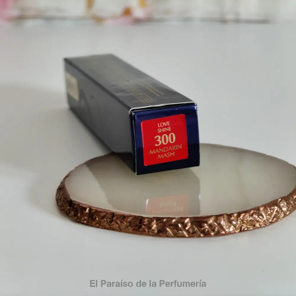 Pure Color Love Shine Liquid Lip Color - 300 Mandarin Mash - Labial Cremoso - Maquillaje labios