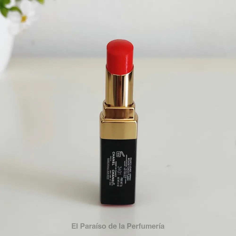 Rouge Coco Flash - 62 Fire - Barra de Labios - Barra de labios