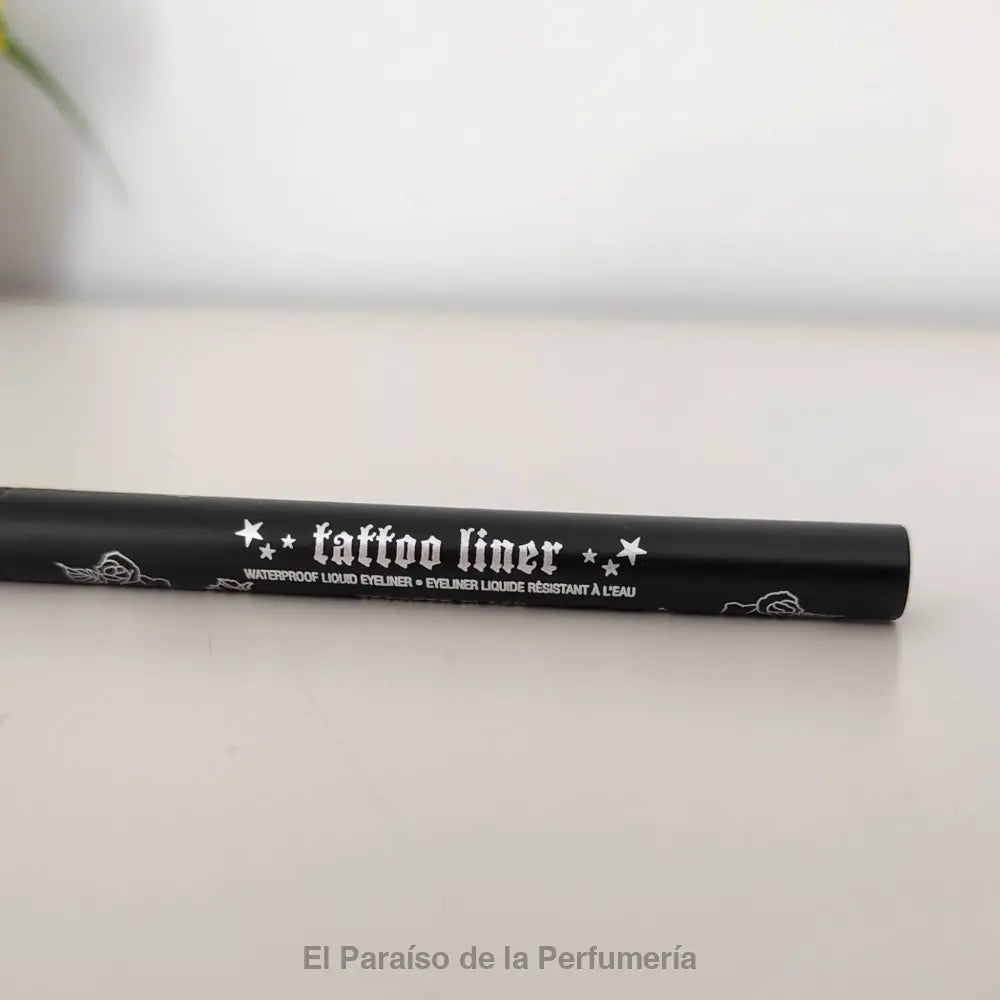 Signature Eye & Lip Duo Eyeliner + Mini Barra de Labios - Barra de labios
