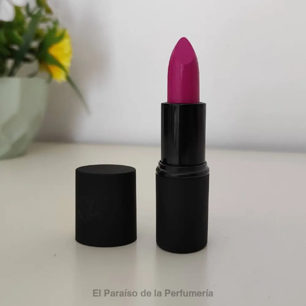 SLEEK True Colour Lipstick Sheen #Fuchsia - Barra de labios
