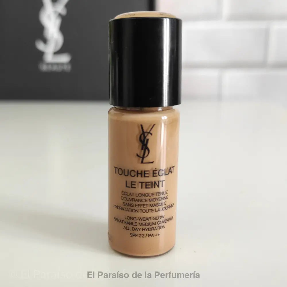 Touche Eclat Le Teint - B30 Almond - Base de Maquillaje - base de maquillaje