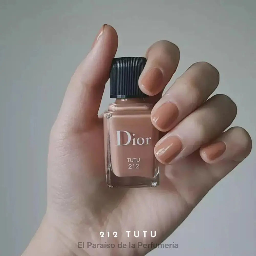 Vernis Nail Lacquer - 212 Tutu- Laca de Uñas Efecto Gel - esmalte de uñas