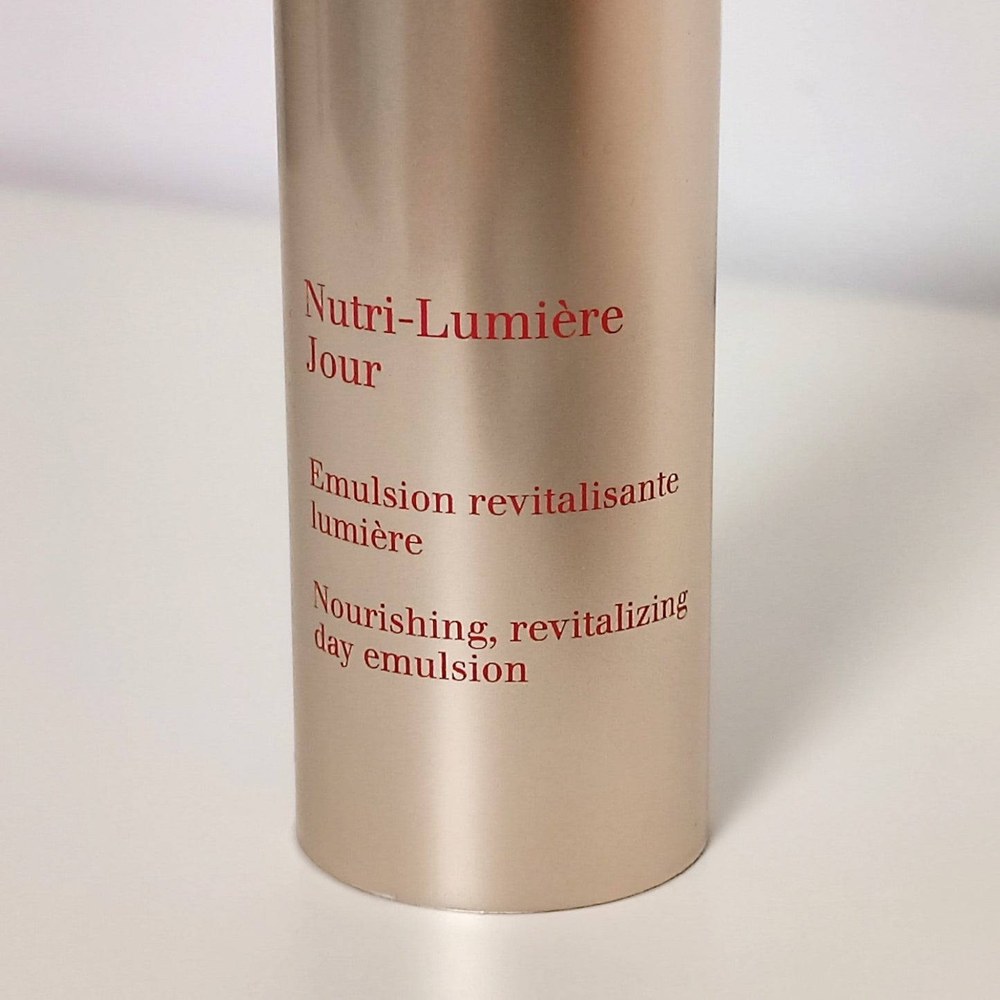 NUTRI LUMIERE JOUR EMULSIÓN - Emulsión de Día Antiedad 50 ml