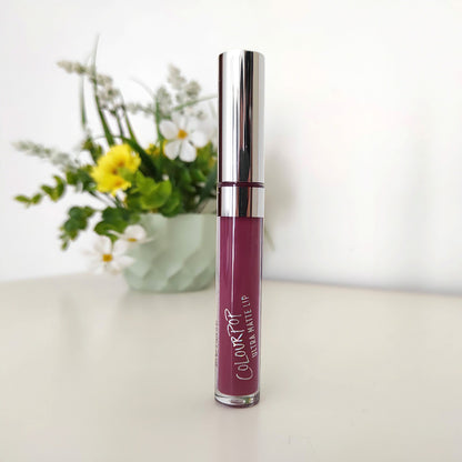 Labial Mate y Lápiz Delineador DUO ULTRA MATTE - Are & Be: Labios Perfectos y Duraderos