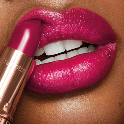 Charlotte Tilbury K.I.S.S.I.N.G Lipstick – Velvet Underground