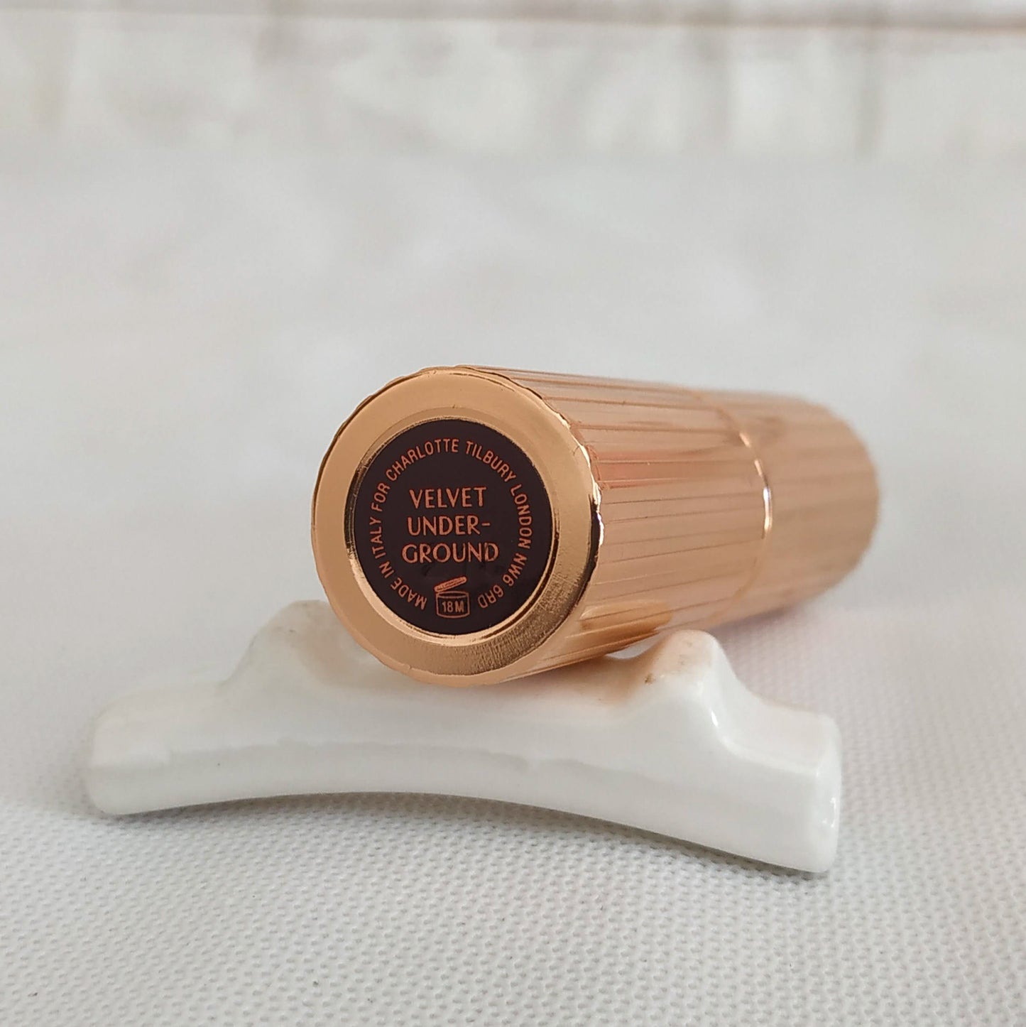 Charlotte Tilbury K.I.S.S.I.N.G Lipstick – Velvet Underground