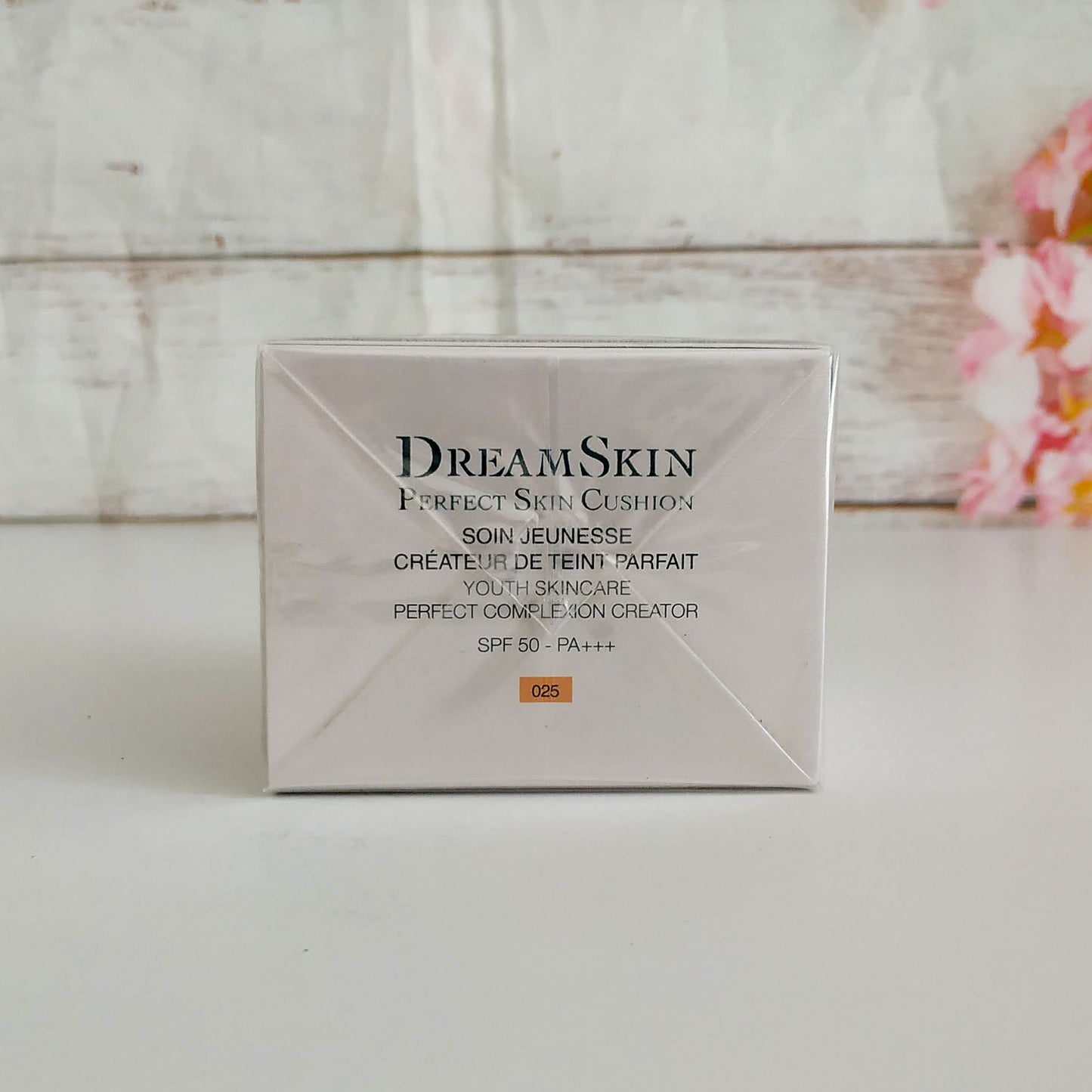 Dior Capture DreamSkin Moist & Perfect Cushion SPF50 - Tratamiento unificador