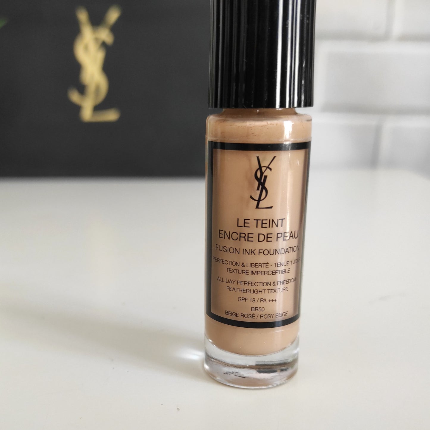 Le Teint Encre De Peau Fusion Ink Foundation SPF18 - Base de Maquillaje 10 ml