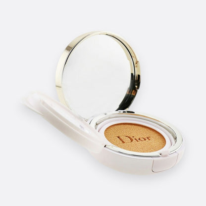 Dior Capture DreamSkin Moist & Perfect Cushion SPF50 - Tratamiento unificador