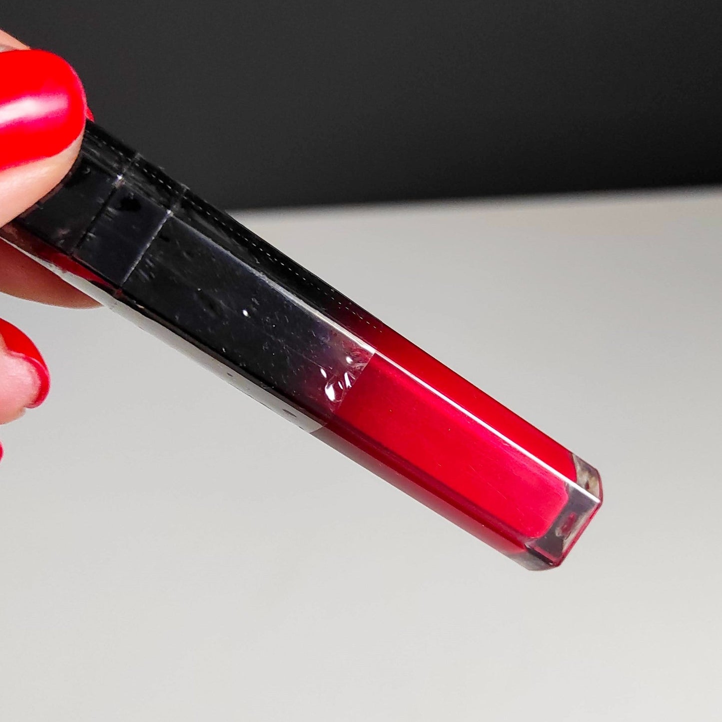 INTENSE LIQUID MATTE - M25 Seductive Red - Barra de Labios Líquida