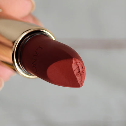 L'Absolu Rouge Intimatte 299 French Cashmere: Barra de labios mate sedosa (Punta Dañada)