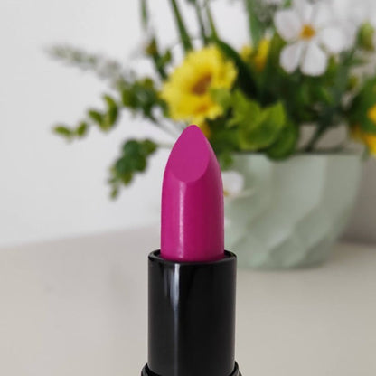 SLEEK True Colour Lipstick Sheen #Fuchsia