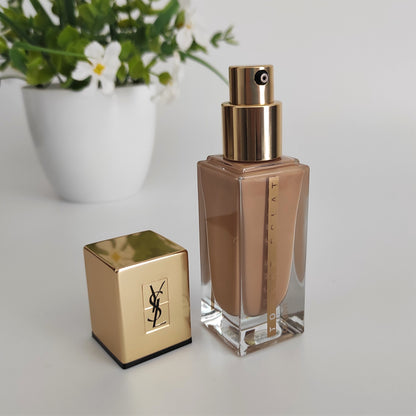 Touche Eclat Le Teint – B40 Sand – Make-up-Basis
