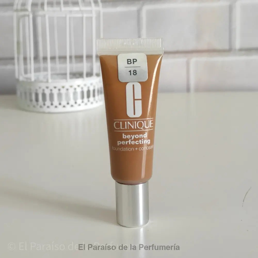 Beyond Perfecting - CN 18 Creamwhip: Base de Maquillaje y Corrector Todo en Uno - base de maquillaje