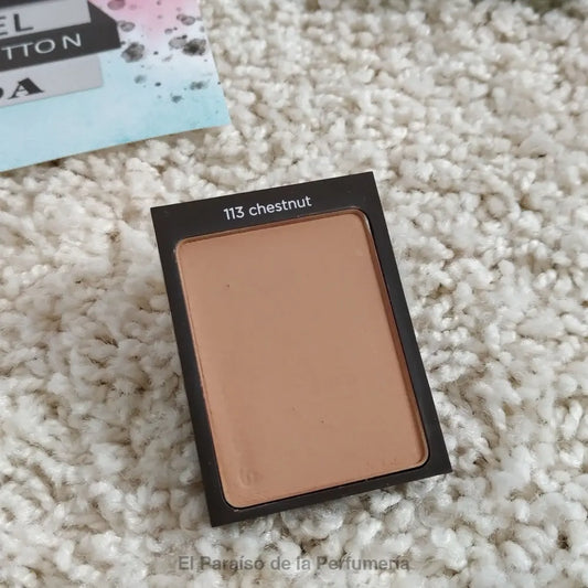 Everlasting Compact Foundation SPF9 - 113 Chestnut - La base de maquillaje compacta - polvo compacto