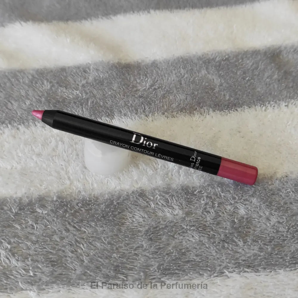 Contour Lipliner Pencil - 060 Premiere - Perfilador de Labios - delineador de labios