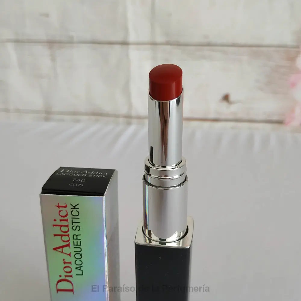 DiorAddict Lacquer Stick - 740 Club - Barra de Labios - Barra de labios