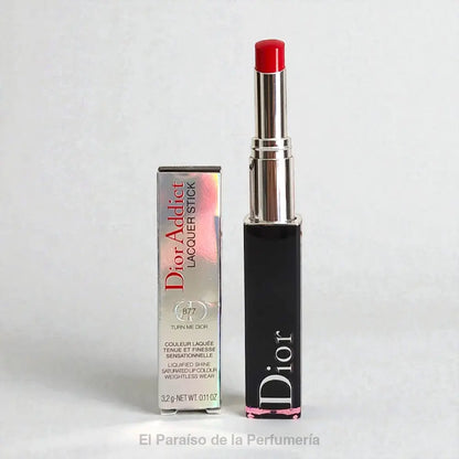 DiorAddict Lacquer Stick - 877 Turn Me Dior - Barra de Labios - Barra de labios