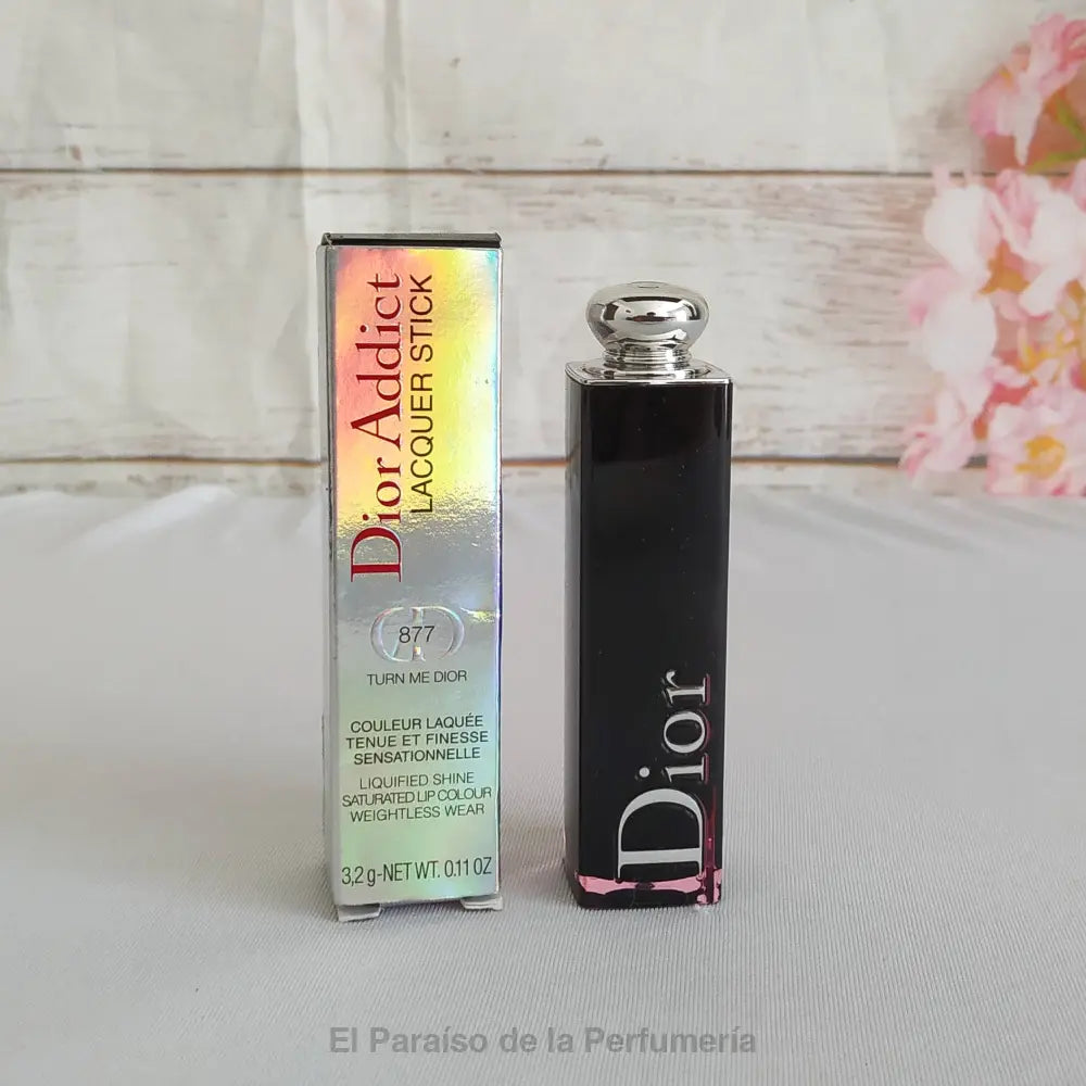 DiorAddict Lacquer Stick - 877 Turn Me Dior - Barra de Labios - Barra de labios