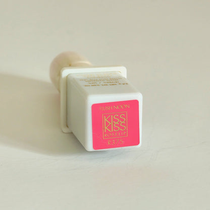 KissKiss Roselip 375 Flush Noon: Color natural y labios suaves - Barra de labios
