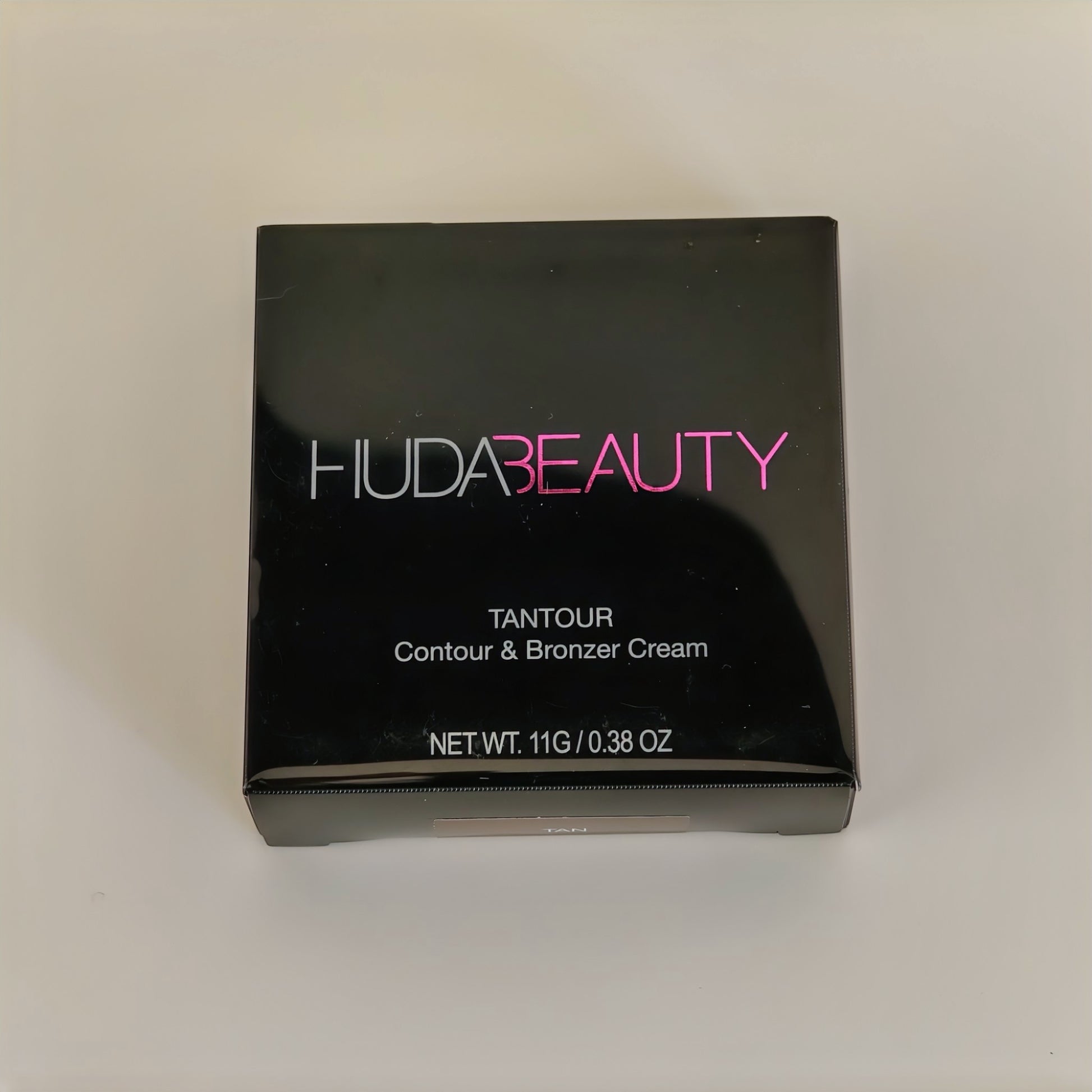 huda beauty Tantour Contour & Bronzer Crema Tono TAN