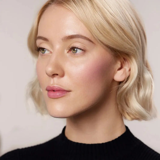 Le Phyto-Blush Radiant Blush | 2 Rosy Fuchsia: Rubor en polvo de lujo para un rostro radiante - colorete