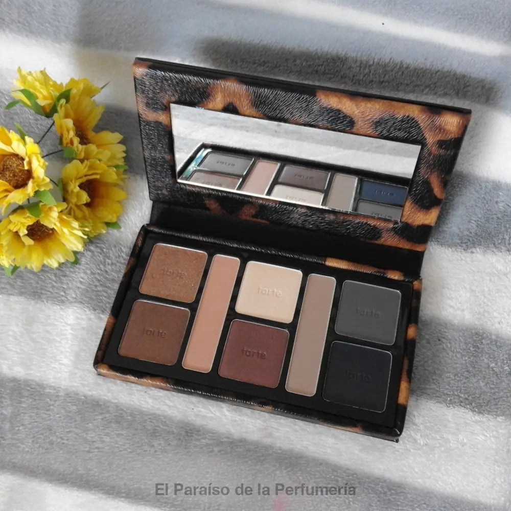 Paleta de Sombras Call of the Wild Amazonian Clay - 8 Colores Únicos - Edición Limitada - paleta de sombras ojos