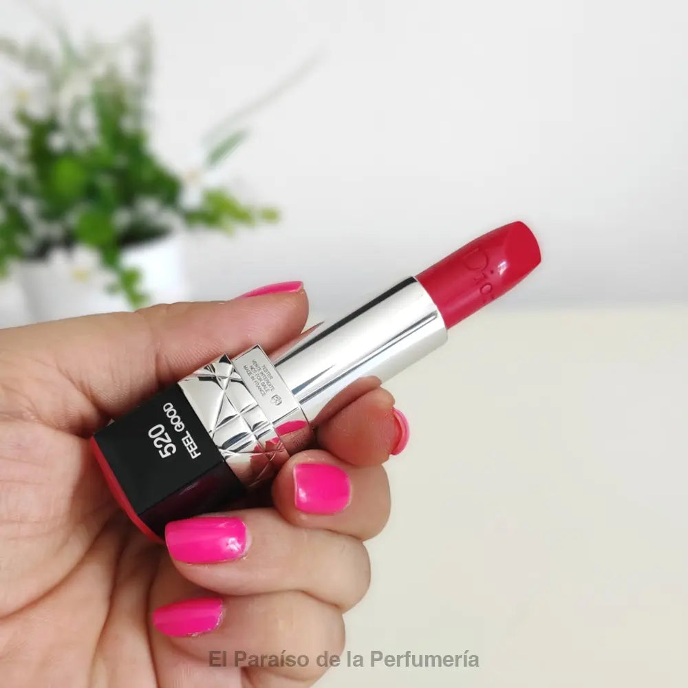 Rouge Lipstick - 520 Feel Good - Barra de Labios - Barra de labios