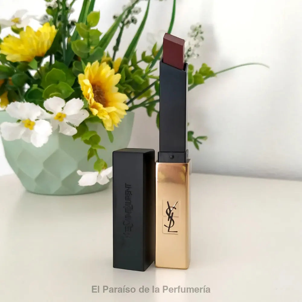 Rouge Pur Couture The Slim - 18 Reverse Red - Barra de Labios - Barra de labios
