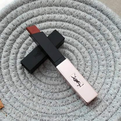 Rouge Pur Couture The Slim Glow Matte - 213 No Taboo Chili - Barra de Labios - Barra de labios