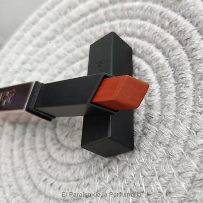 Rouge Pur Couture The Slim Glow Matte - 214 Illicit Orange - Barra de Labios - Barra de labios