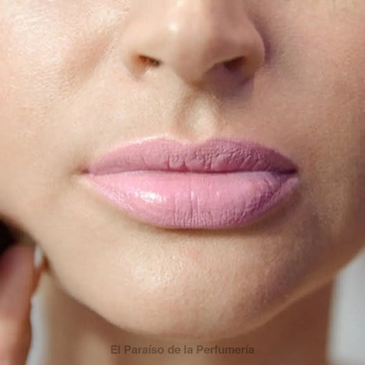 SLEEK True Colour Lipstick Sheen #Baby Doll - Barra de labios
