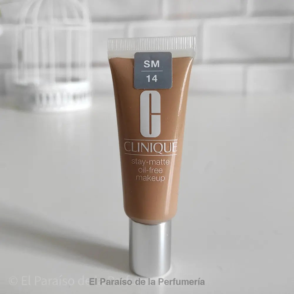 Stay Matte Oil-Free - 14 Vainilla - Base de Maquillaje Mate - base de maquillaje