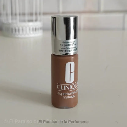 Superbalanced - WN 114 Golden - Base de Maquillaje 7 ml - base de maquillaje