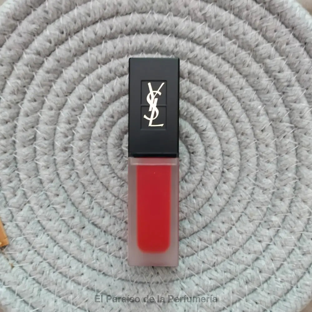 Tatouage Couture Velvet Cream - 201 Rouge Tatouage - Labial Líquido - Barra de labios