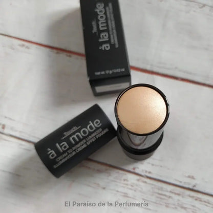 Touch à la Mode - Cream to Powder Luminizer - Benevolent - Iluminador en Barra - iluminador