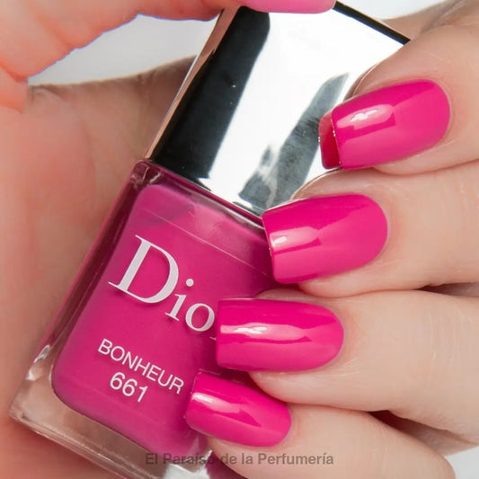 Vernis Nail Lacquer - 661 Bonheur - Laca de Uñas Efecto Gel - esmalte de uñas
